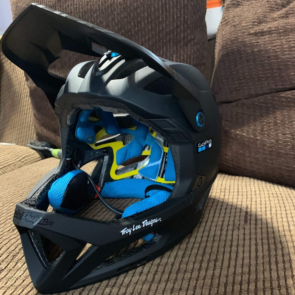 Troy Lee design Stage helmet